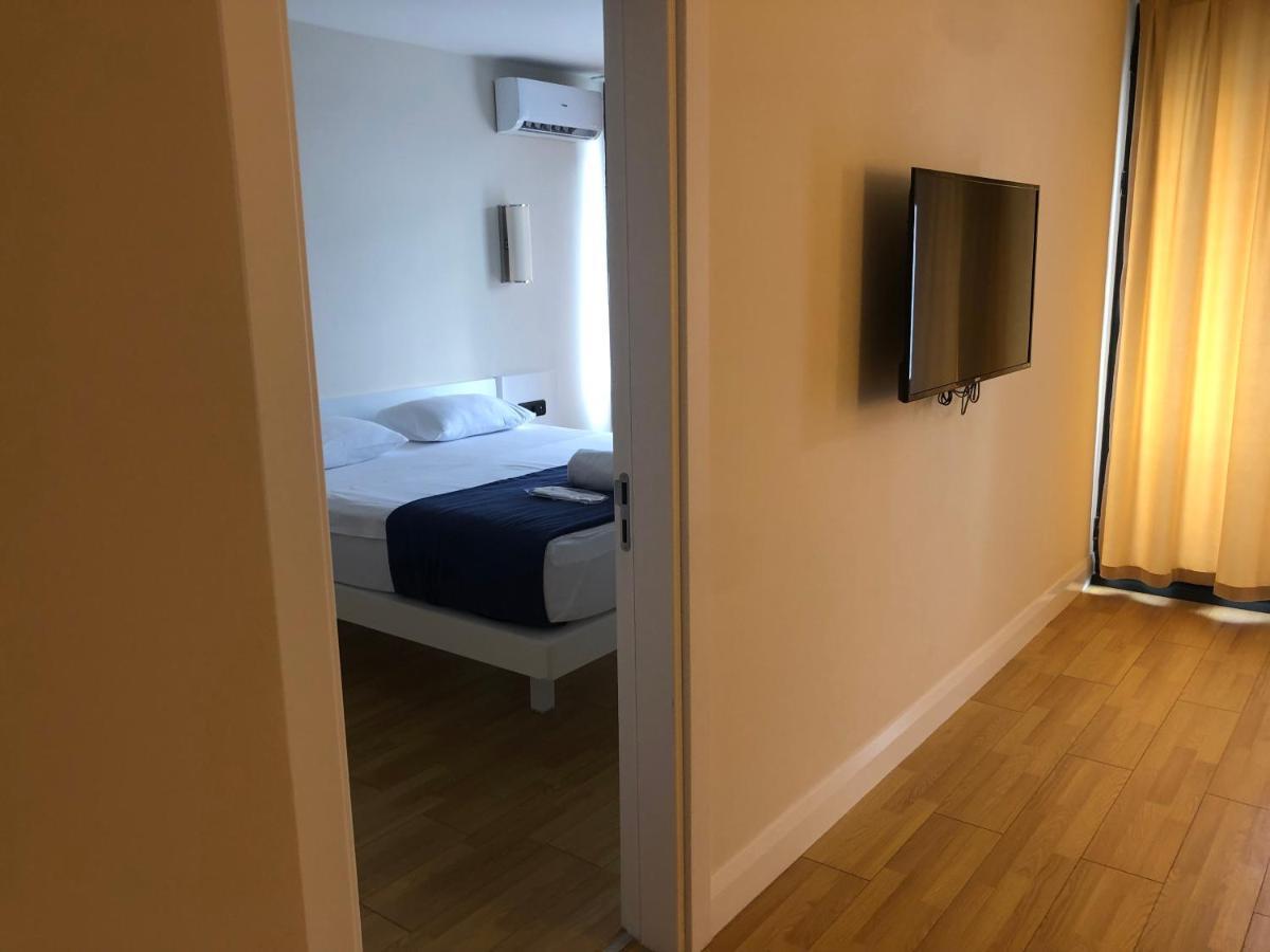 Orbi City Apartments On The Beach Batumi Exteriér fotografie
