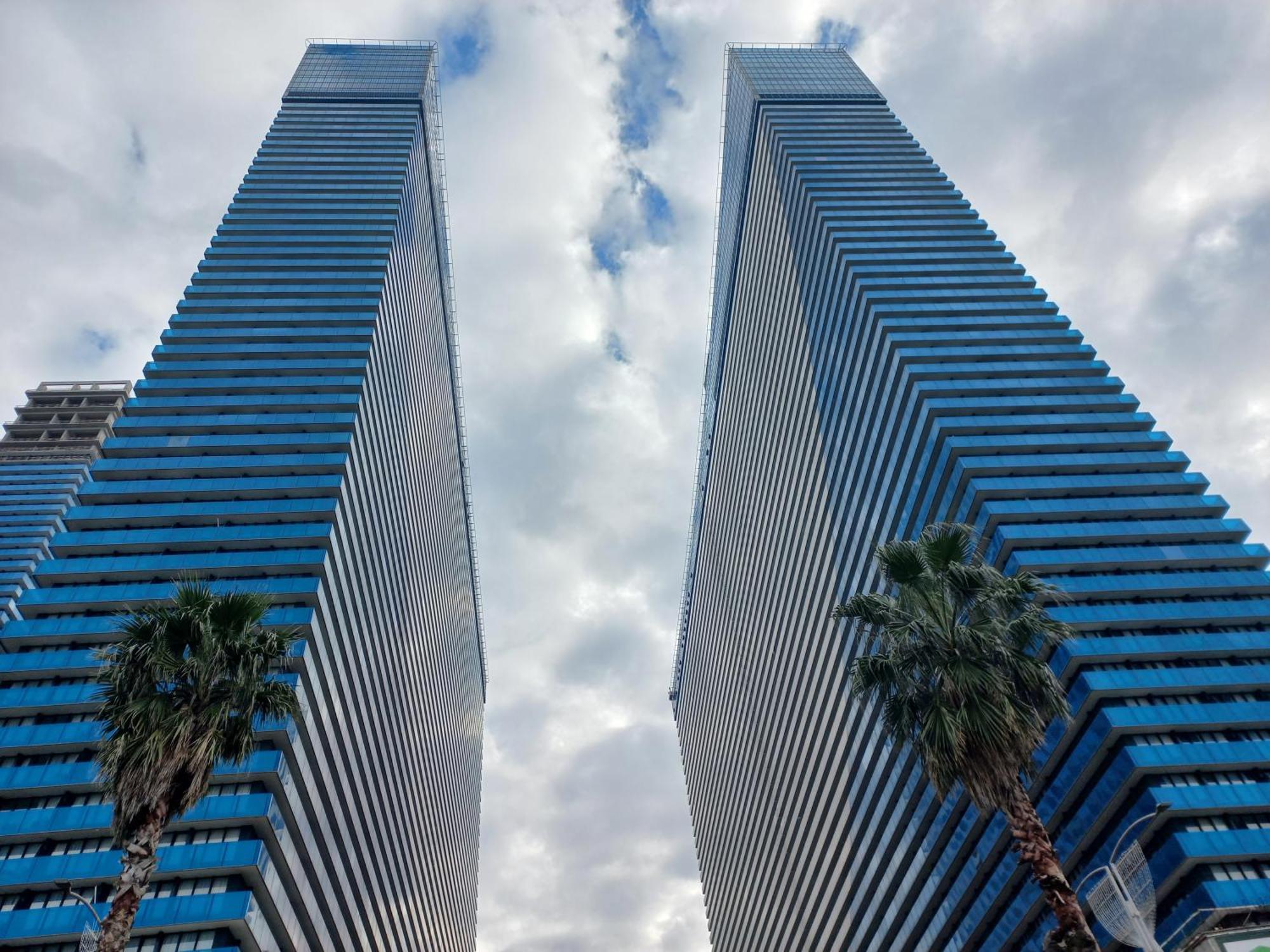 Orbi City Apartments On The Beach Batumi Exteriér fotografie